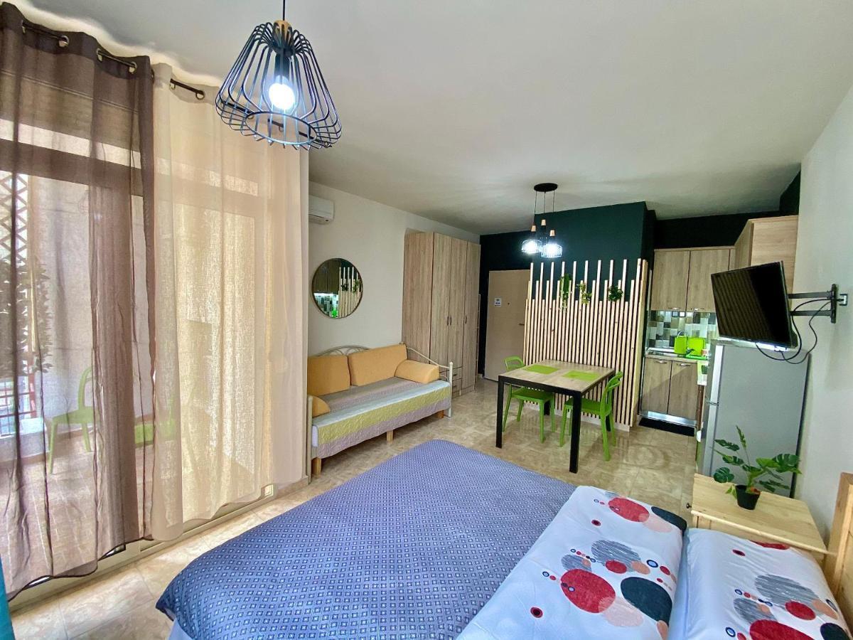 Delight Apartments Golem  Esterno foto